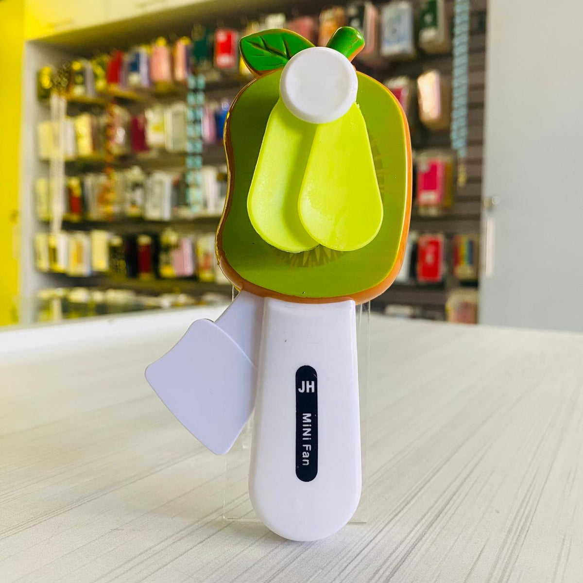 MINI VENTILADOR MANUAL KIWI