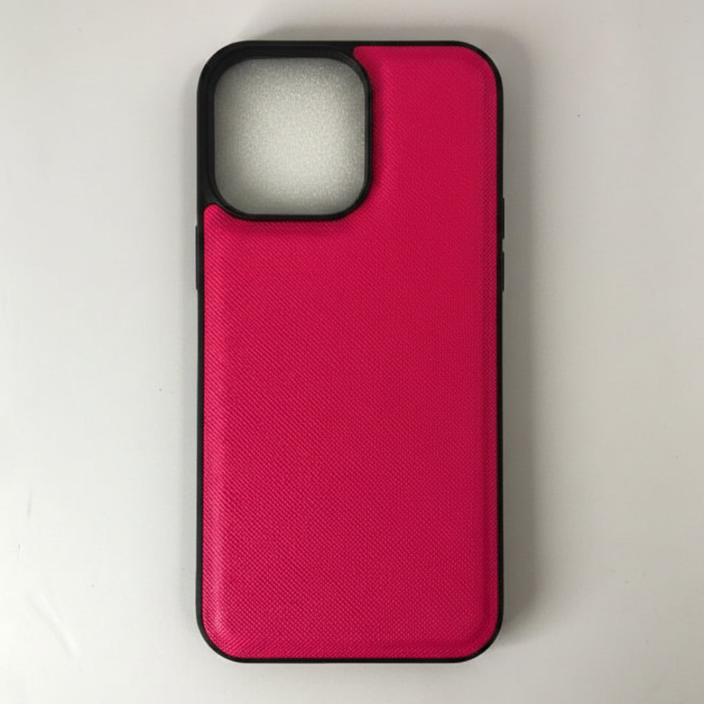 IPHONE 13 PRO MAX - COBERTOR DE CUERO FUCSIA