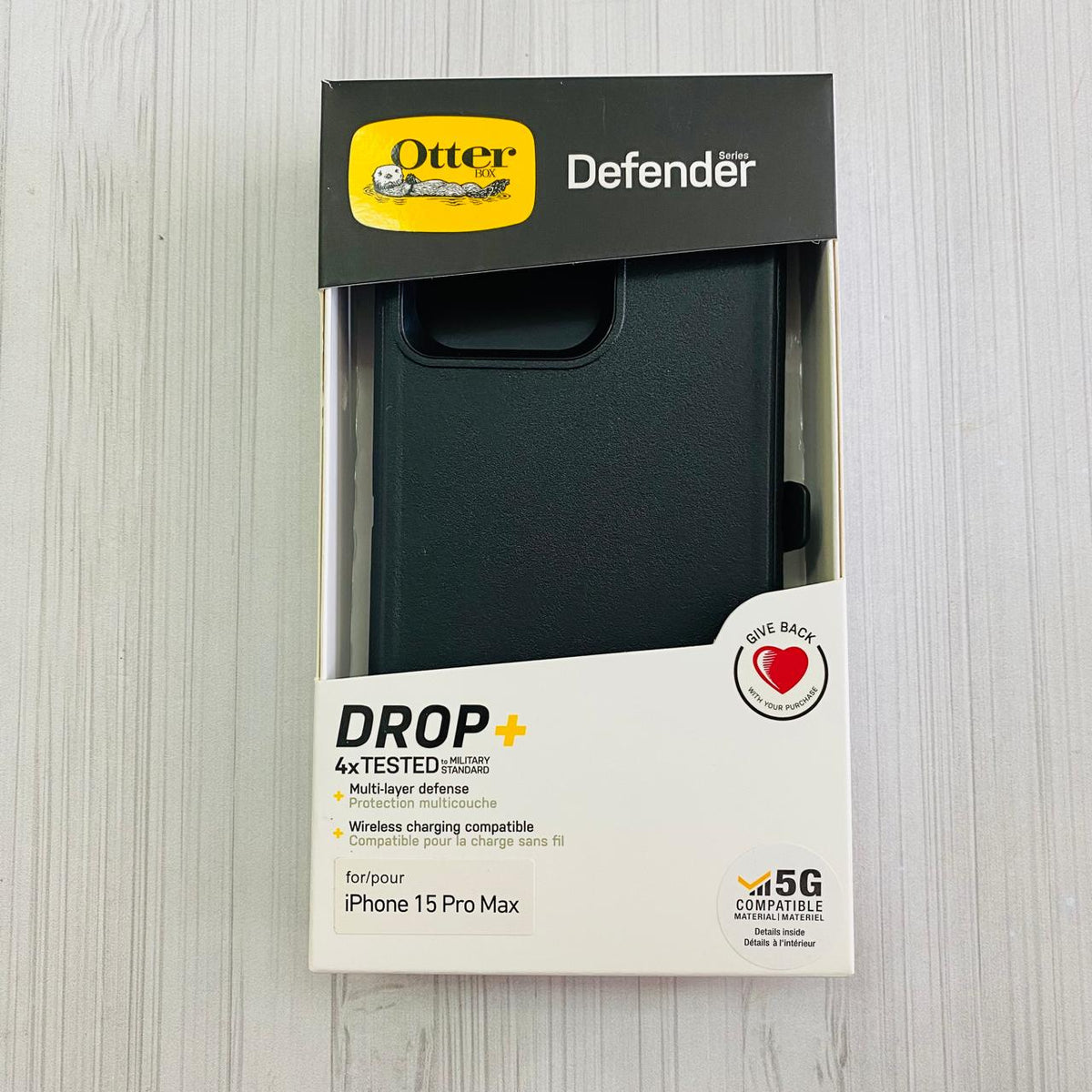 IPHONE 15 PRO MAX - OTTER DEFENDER NEGRO