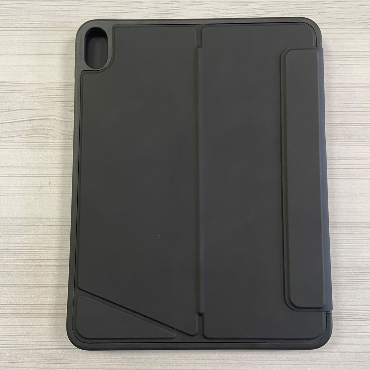IPAD A16/10TH - CASE CON TECLADO NEGRO