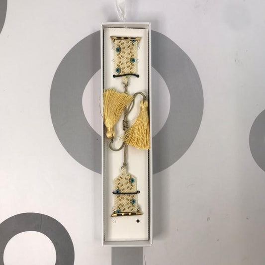 HANDMADE IWATCH BAND 38/40/41 GEOMETRICO BLANCO HUESO POMPONES DORADOS