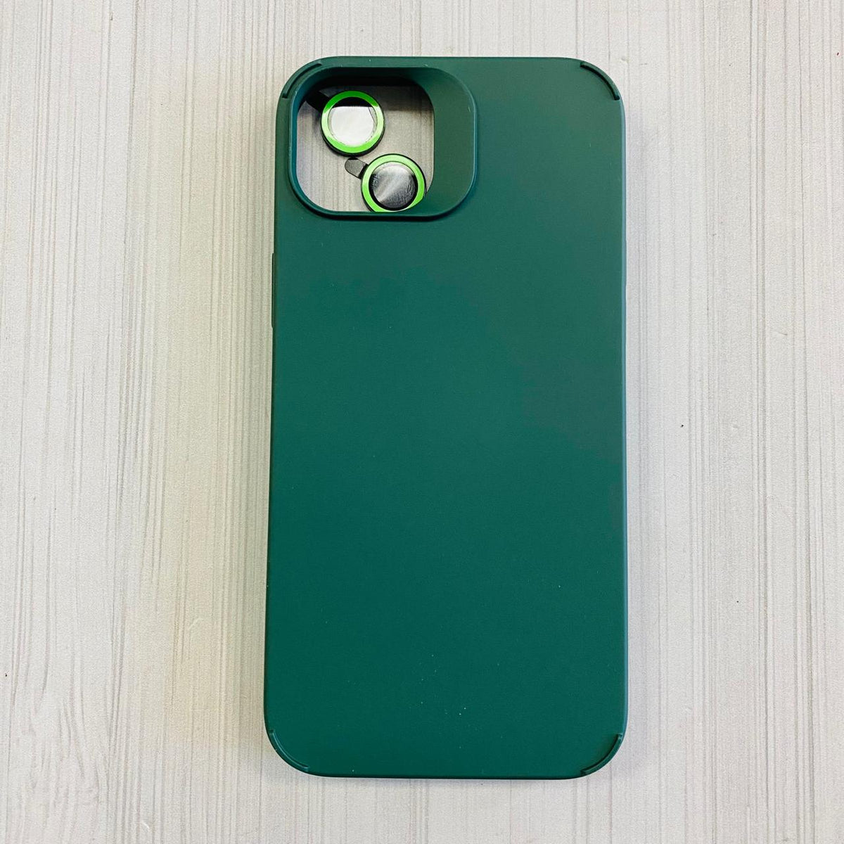 IPHONE 15 PLUS - SILICON CASE CON VIDRIOS DE CÁMARA VERDE
