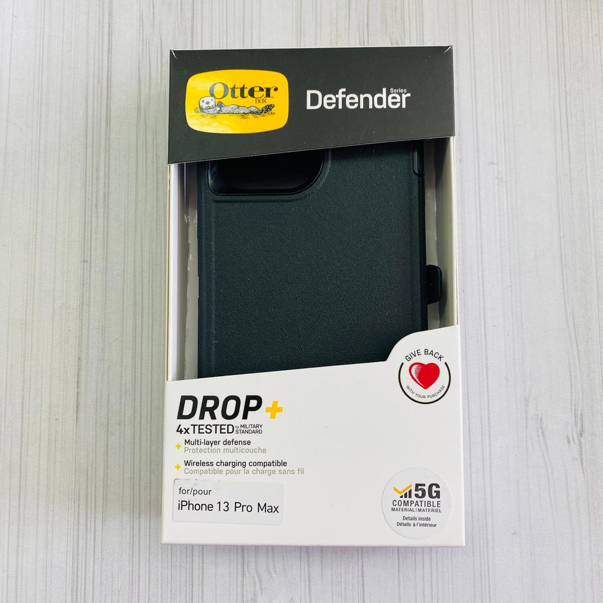 IPHONE 13 PRO MAX - OTTER DEFENDER MAGSAFE NEGRO