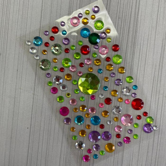 CRYSTALS CHARMING